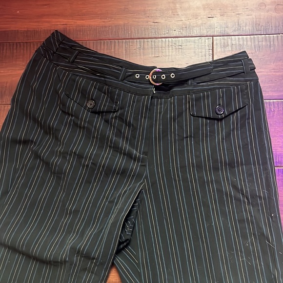 Y2K striped pants with belt and buckle - Picture 2 of 3